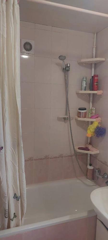 Продаж затишного будинку.