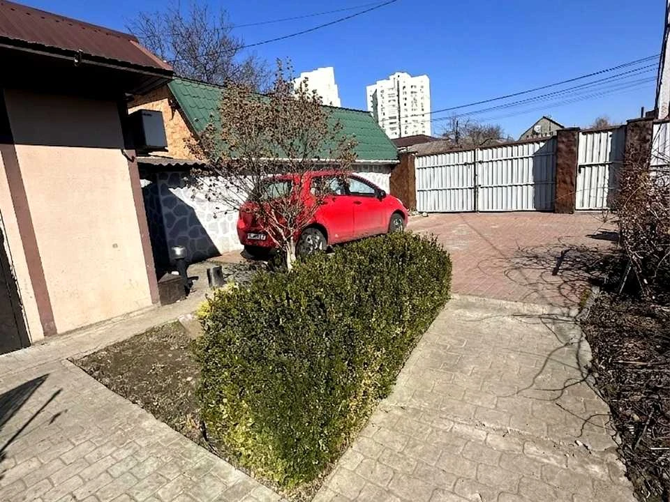 Будинок. Бровари, Переяславський Шлях вул. (Осипова)