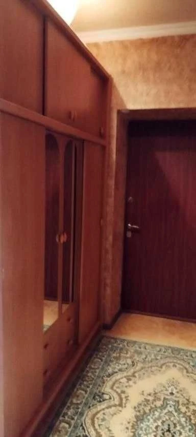 Продаю будинок (дуплекс)