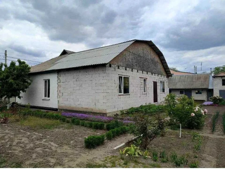 Будинок. Бровари, Оболонська вул.