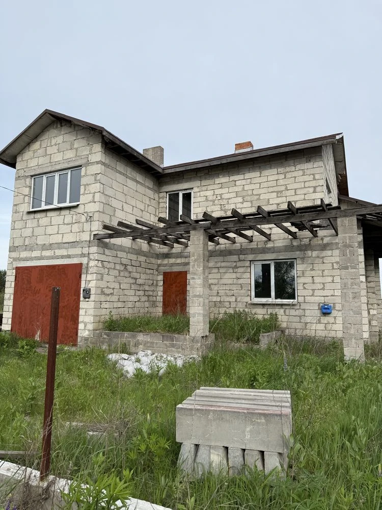 Продам власний будинок 240м2