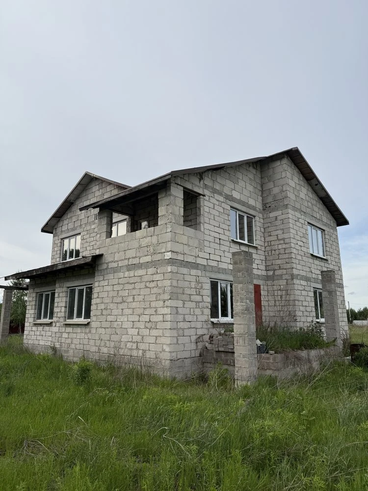 Продам власний будинок 240м2