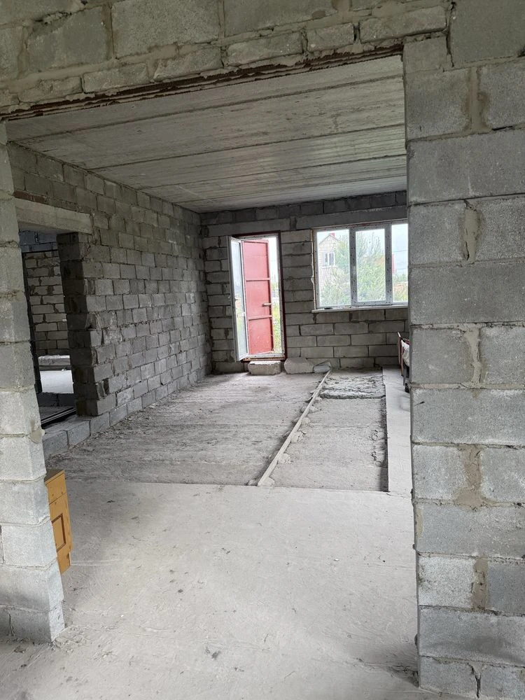 Продам власний будинок 240м2