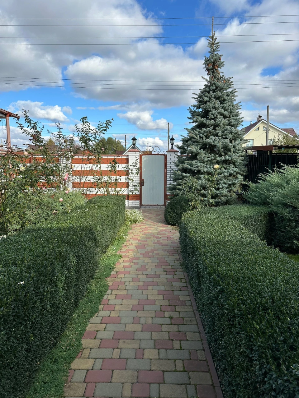 Продам одноповерховий будинок, 10соток+гостьовий будинок , г