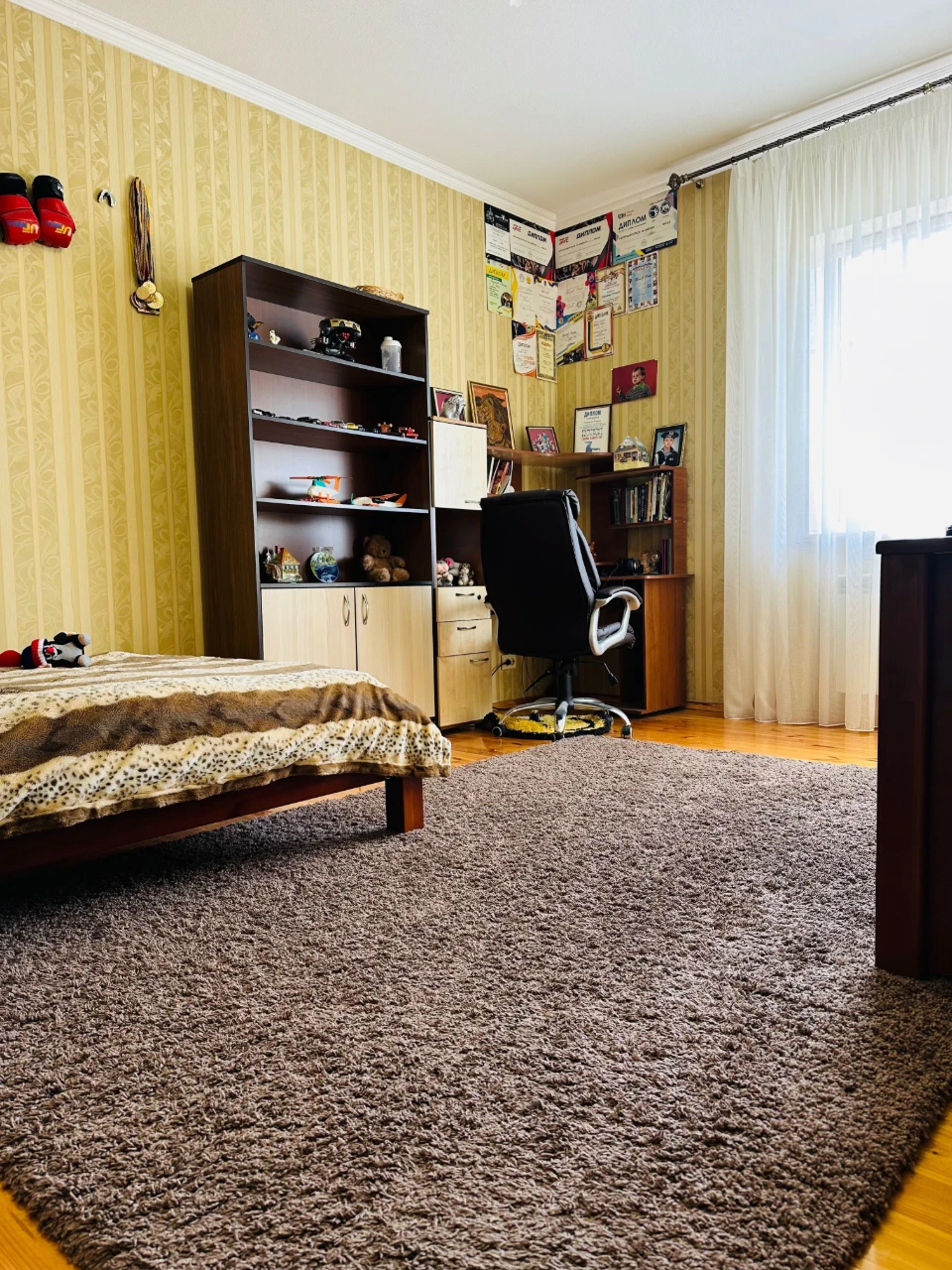 Продам одноповерховий будинок, 10соток+гостьовий будинок , г