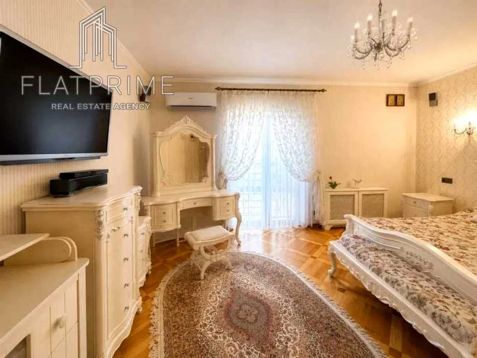 Будинок. Бровари, Підлісна вул.