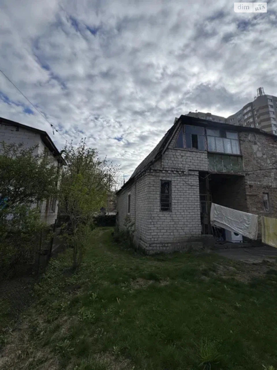 Продаж Дім
