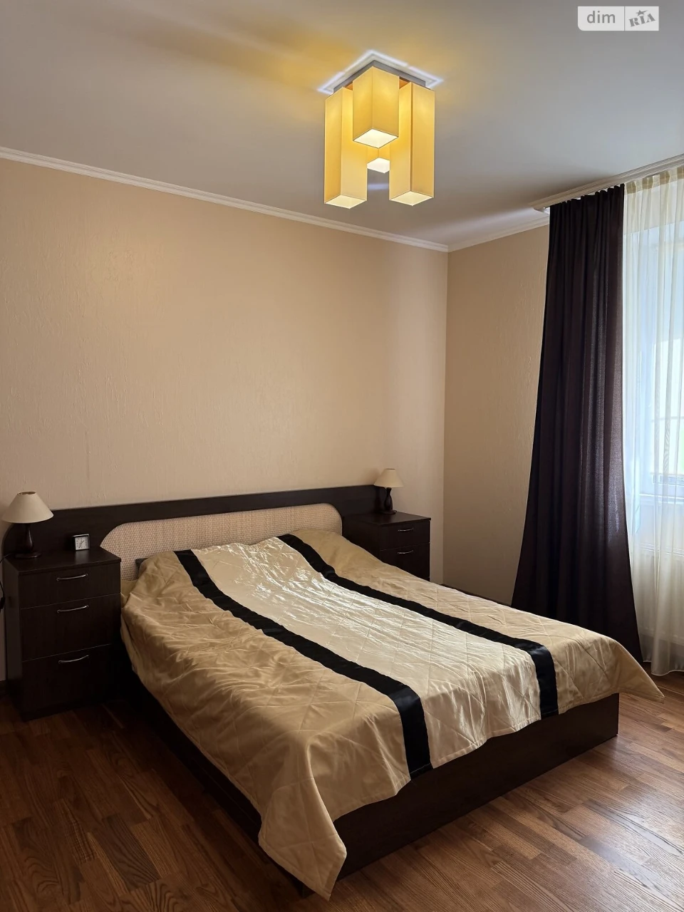 Продаж Дім Сади