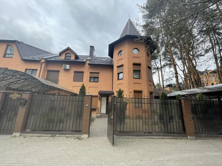 Продаж таун хаус Бровари Соборний