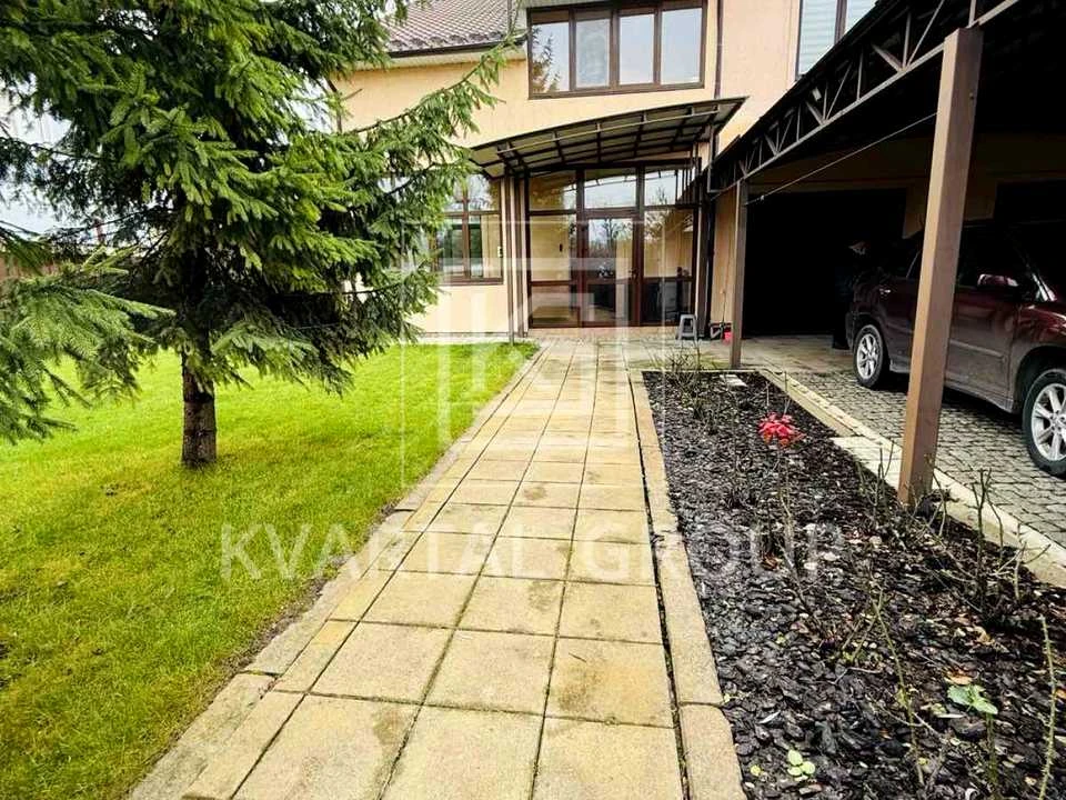 Будинок. Васильків, Озерна вул.