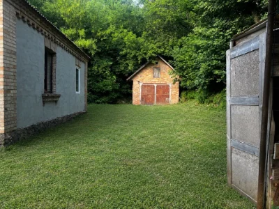 Продам затишний будинок не далеко від центру