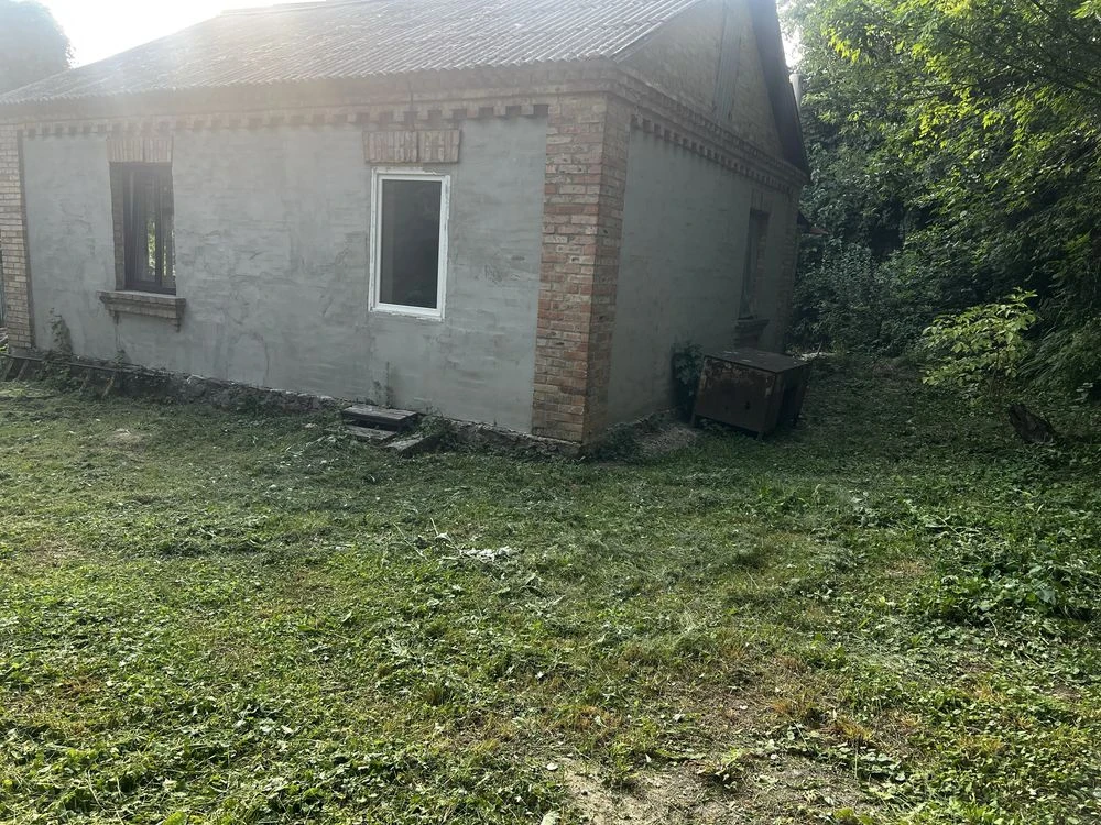 Продам затишний будинок не далеко від центру