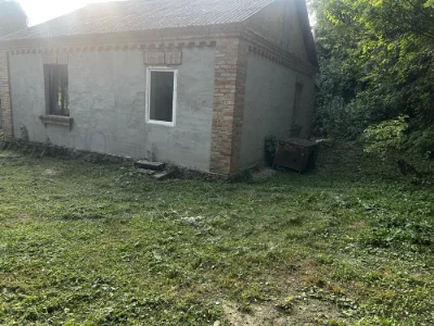 Продам затишний будинок не далеко від центру