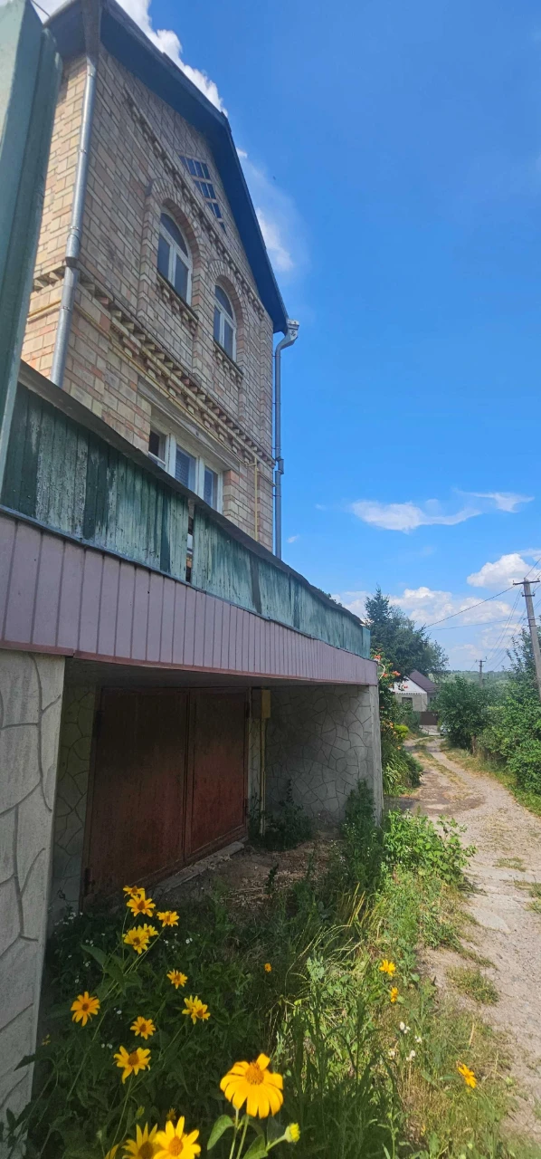 Продаж будинку Васильків