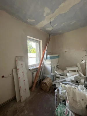 Продам частину будинку центр міста!без комісіі,від власника!