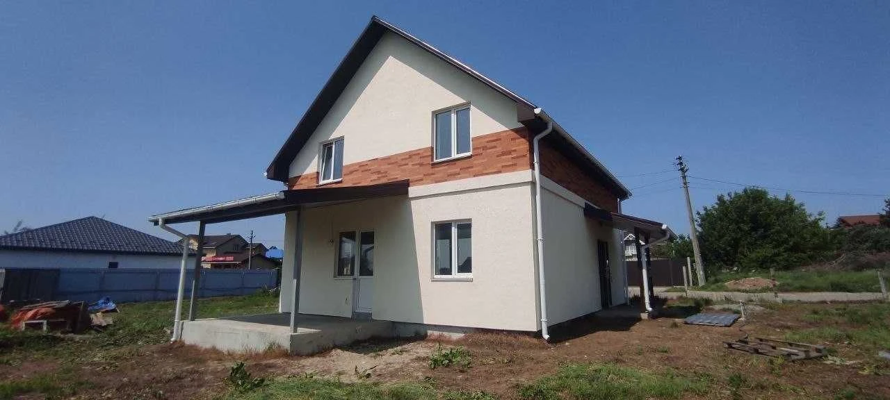 Новий 2-поверховий будинок 124 м² з власною ділянкою 6 соток