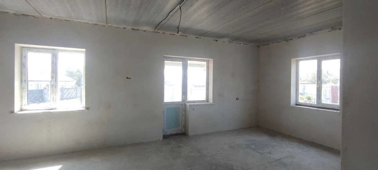 Новий 2-поверховий будинок 124 м² з власною ділянкою 6 соток