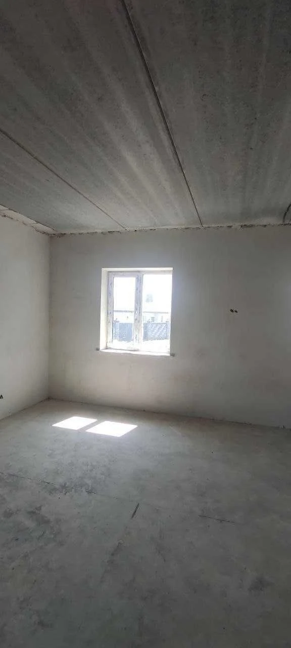 Новий 2-поверховий будинок 124 м² з власною ділянкою 6 соток