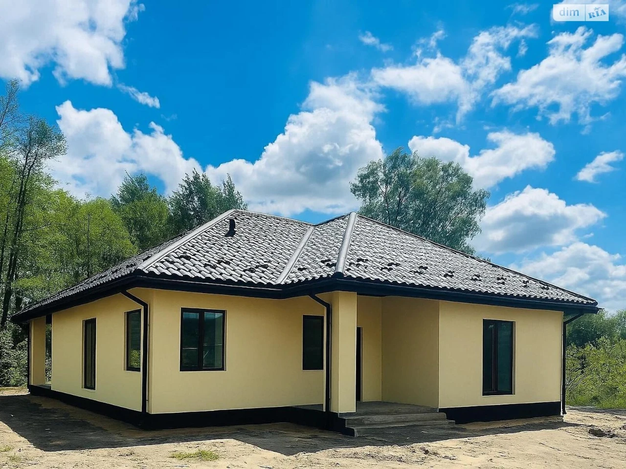 Продаж Дім