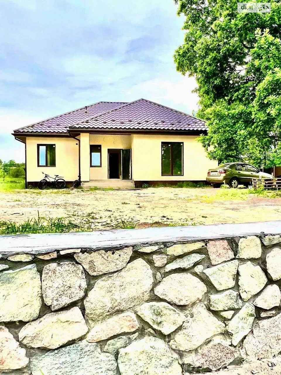 Продаж Дім