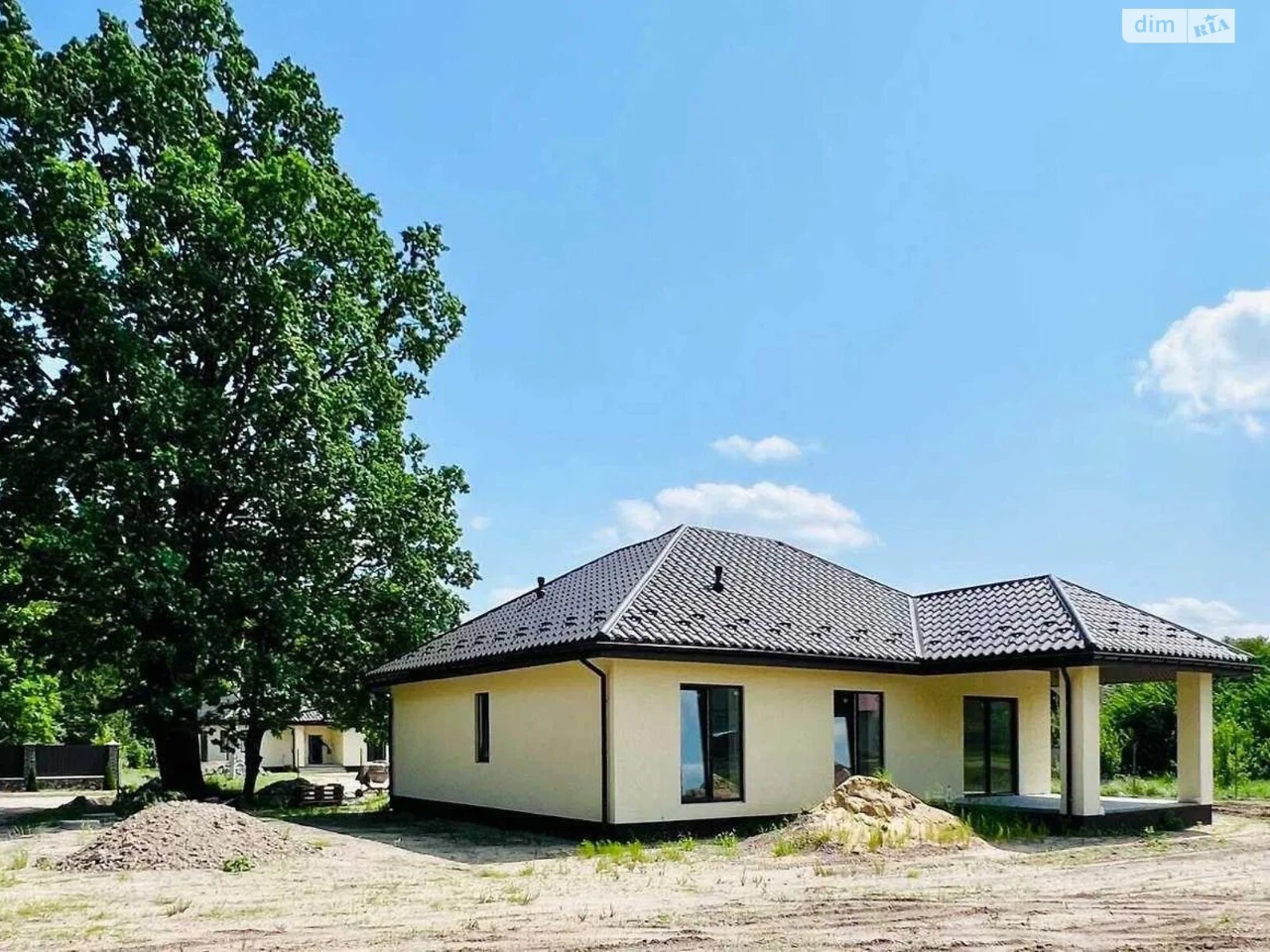 Продаж Дім