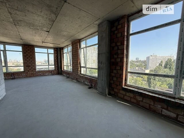 Sale of 2-room apartment 57.5 sq. m on Industrialnyi 27 • I