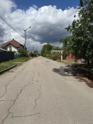 Цегляний будинок 200 м² на 14 сотках у Василькові | Гараж