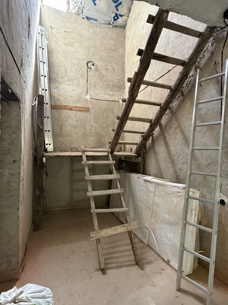 Цегляний будинок 200 м² на 14 сотках у Василькові | Гараж