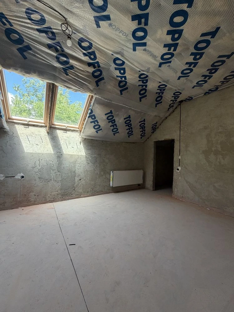 Цегляний будинок 200 м² на 14 сотках у Василькові | Гараж