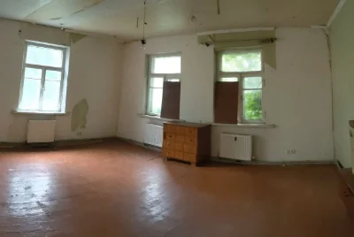 Продам будинок + 7.5 сот.землі в самому центрі !!