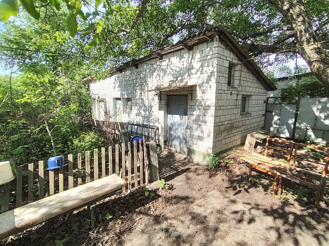Продається житловий будинок у Василькові, в районі майоліков