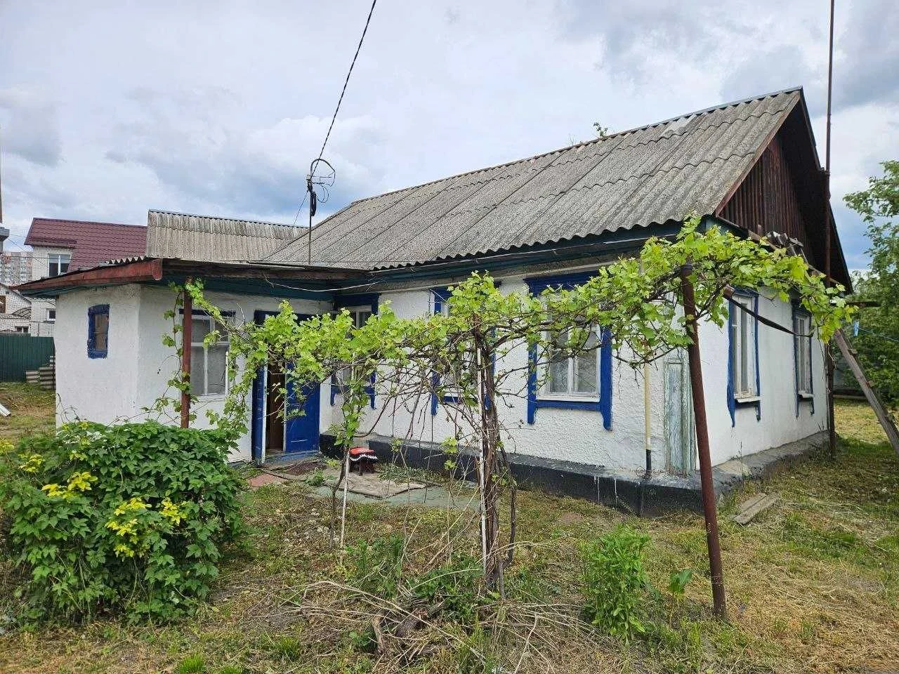 Продаж 2-х будинків на одній ділянці,  126кв.м + 46кв.м, м.В