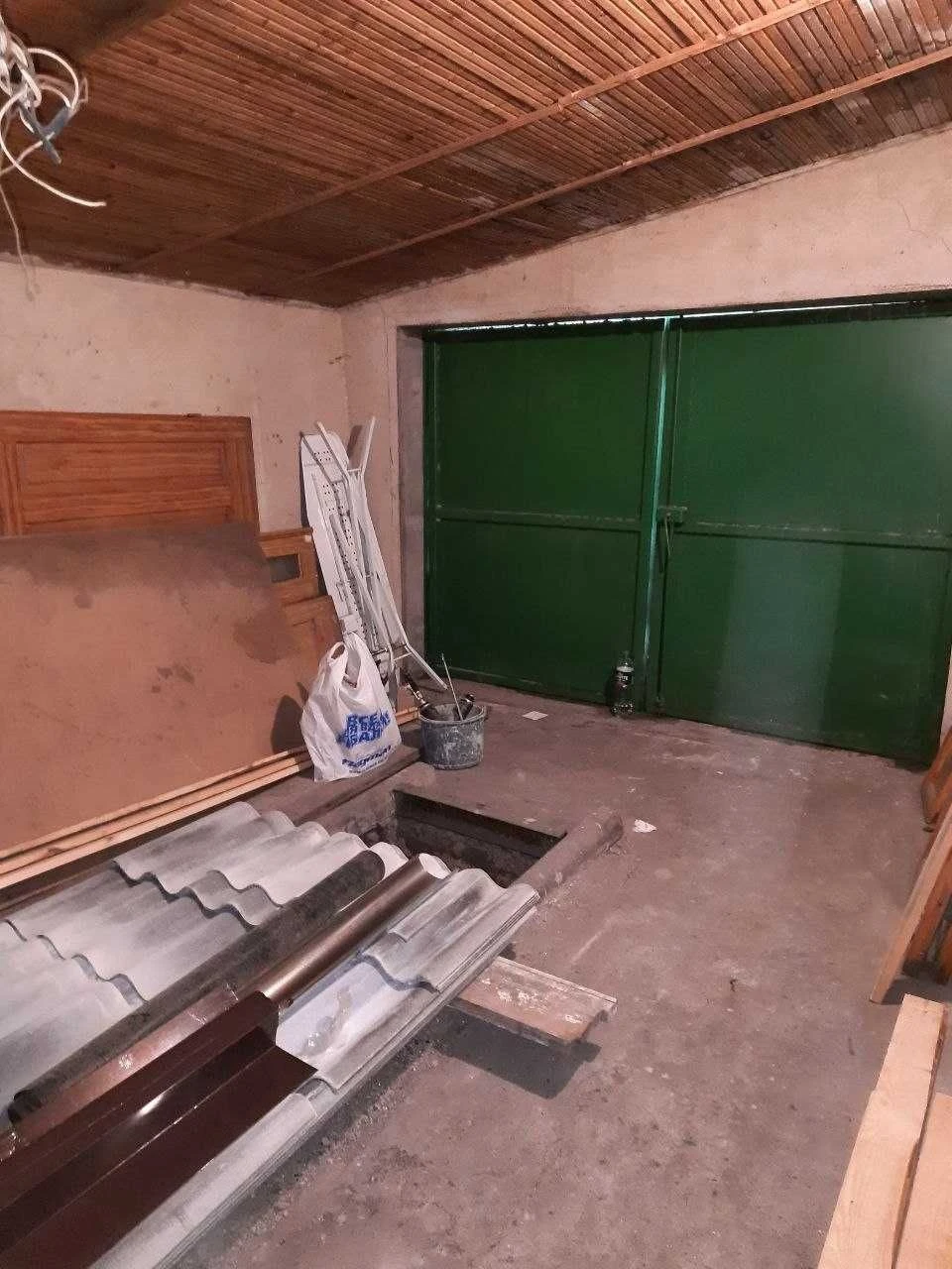 Продаж 2-х будинків на одній ділянці,  126кв.м + 46кв.м, м.В