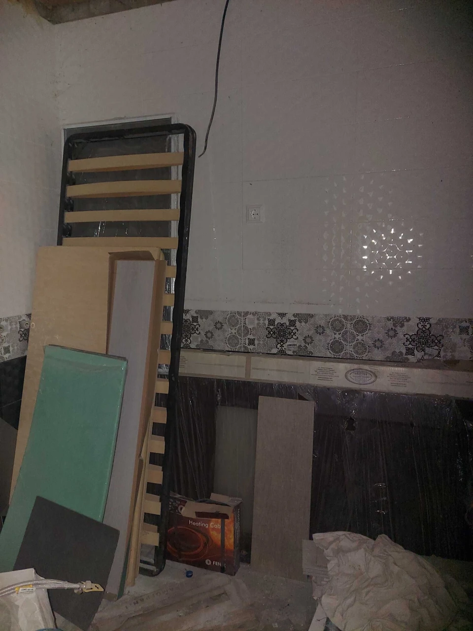 Продається садовий будинок в районі кінцевої зупинки у м.Вас