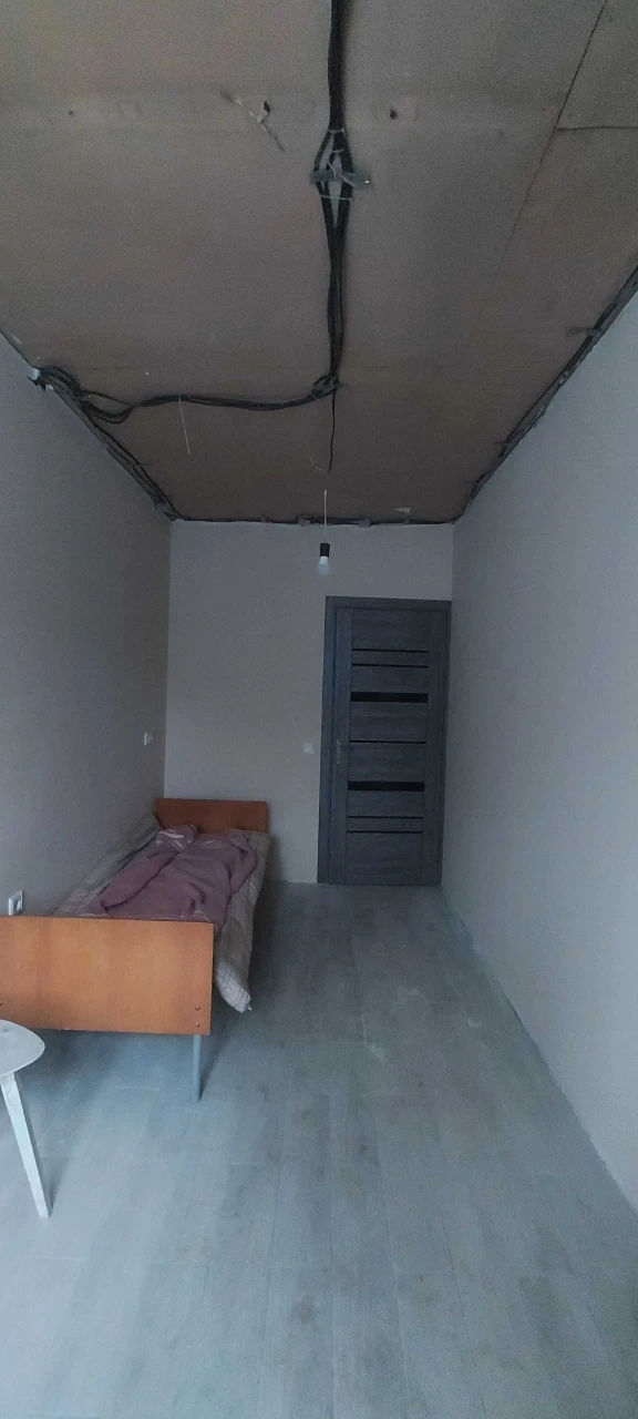 Продається садовий будинок в районі кінцевої зупинки у м.Вас