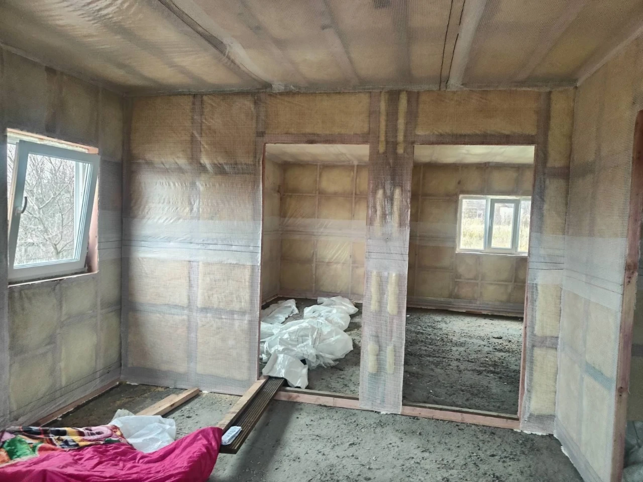 Продається садовий будинок в СТ Мрія. 35000$