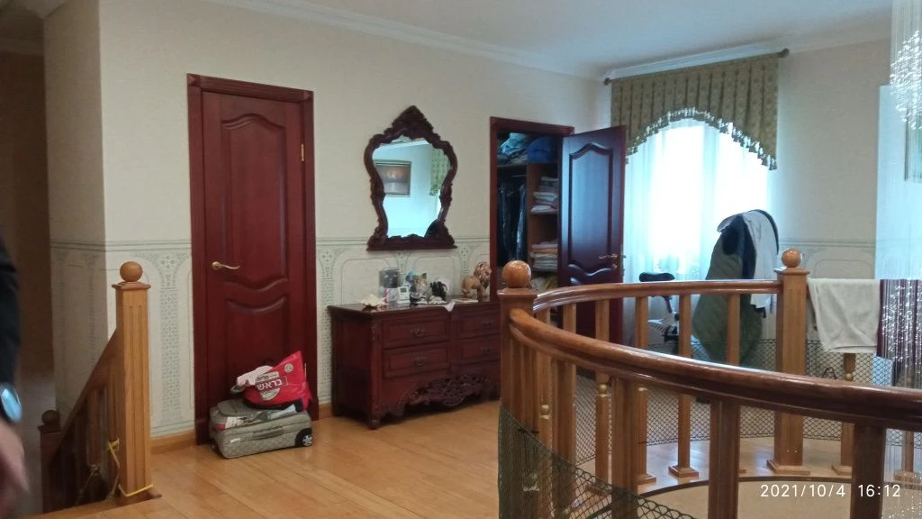 Терміновий продаж котеджу с .Крячки  Обухівського району  бі