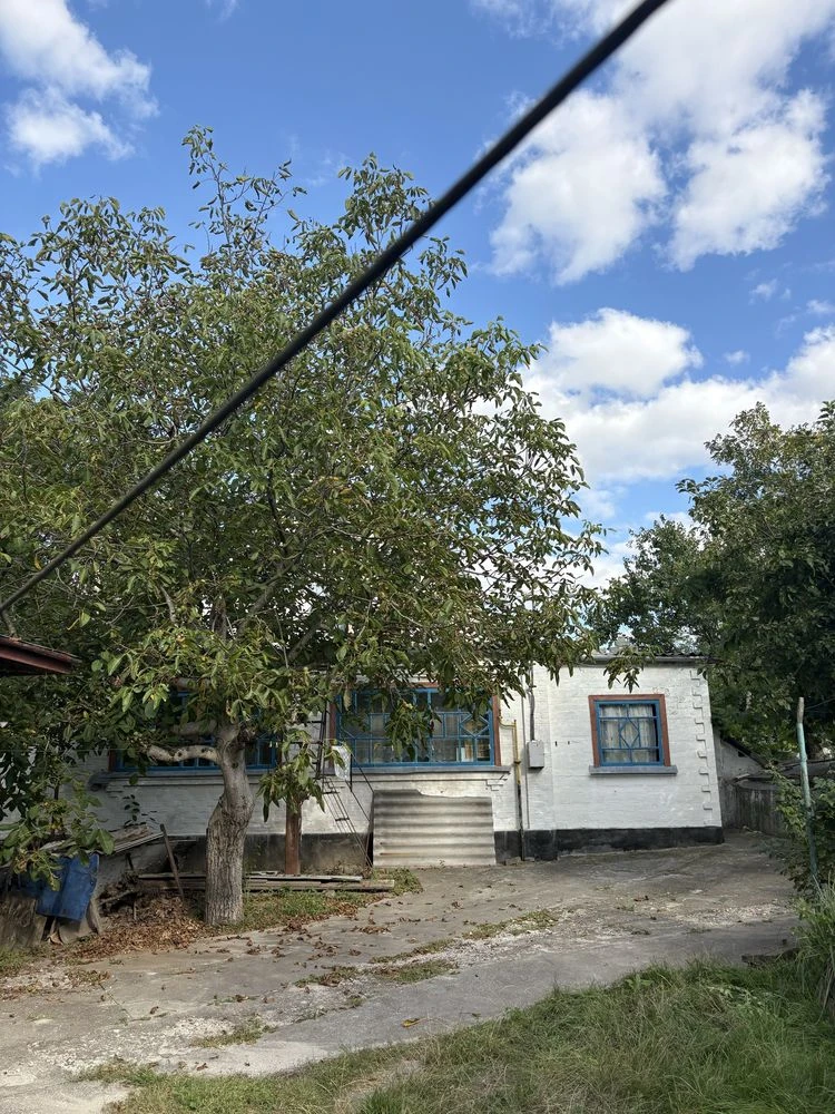 Продаж цегляного  будинка в тихому місці  м. Васильків (держ