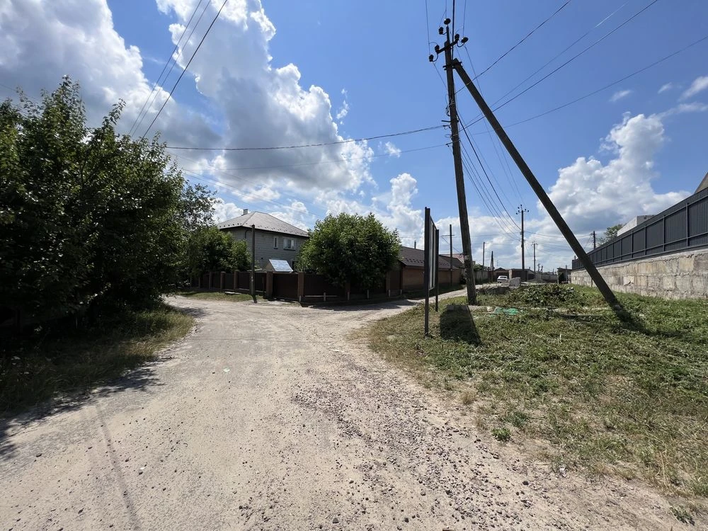 Продаж Таун Хаусів з газом та генераторами в закритому КМ м.