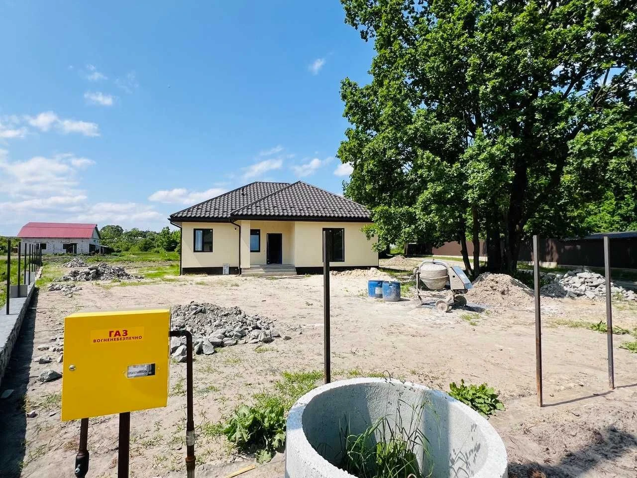 Продам цегляний дім біля лісу і озера 120кв.м+0,10га. Газ,17