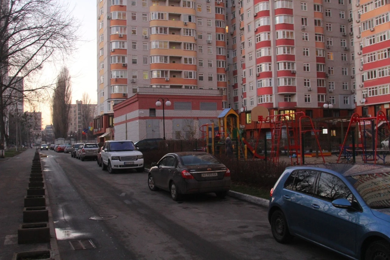 2-room apartment for sale 61 m², Petro Kalnyshevskoho st.