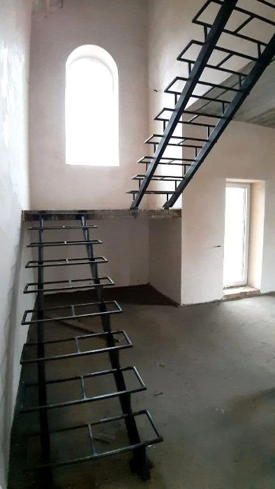 Цегляний дім у лісовій зоні. 170кв.м,10сот,17кВт,ГАЗ. Розгля