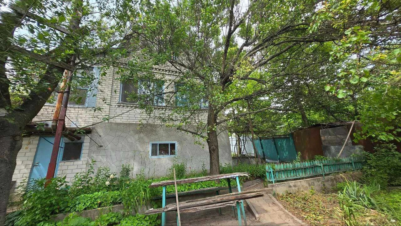 Продається дача в садовому товаристві “Радар”