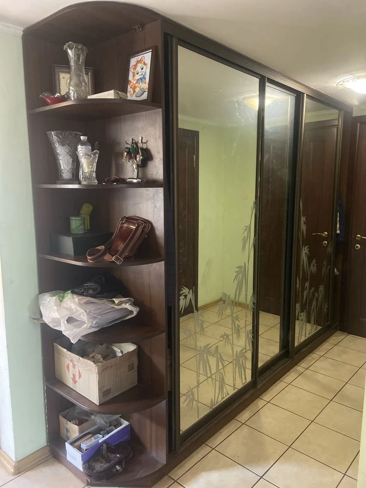 Продаж 3-поверхового будинку 169.4 м² біля Дніпра, Оболонськ