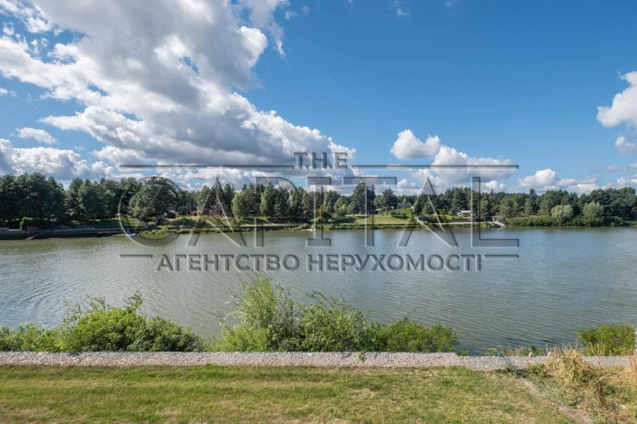 Будинок 4 кімнати, 600 м² у Вишгороді, новобудова
