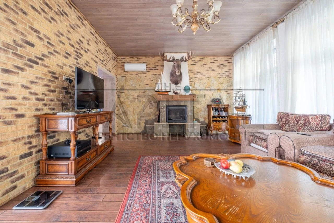 Будинок 2-поверховий 320 м² в Вишгороді, 17 соток