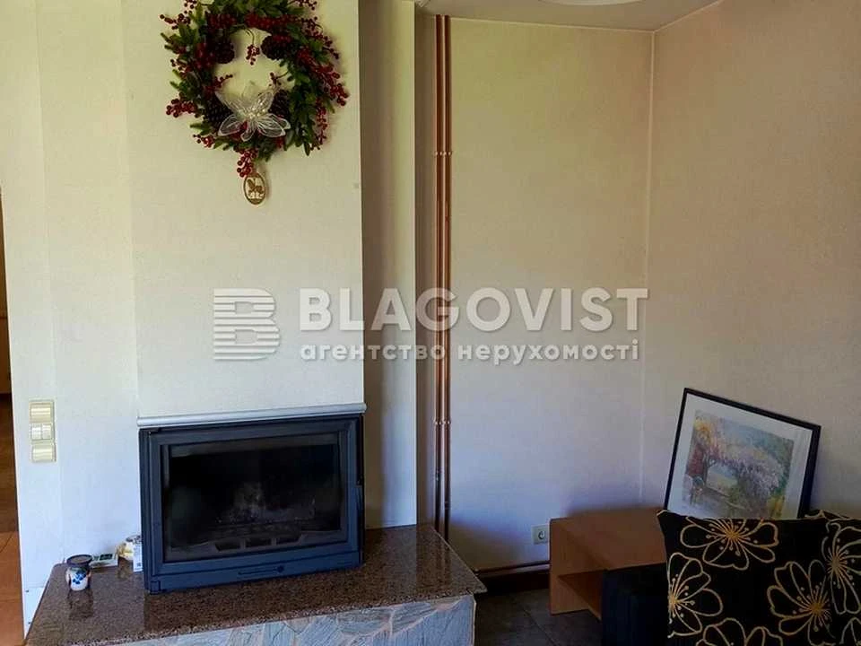 Будинок. Вишгород, садова
