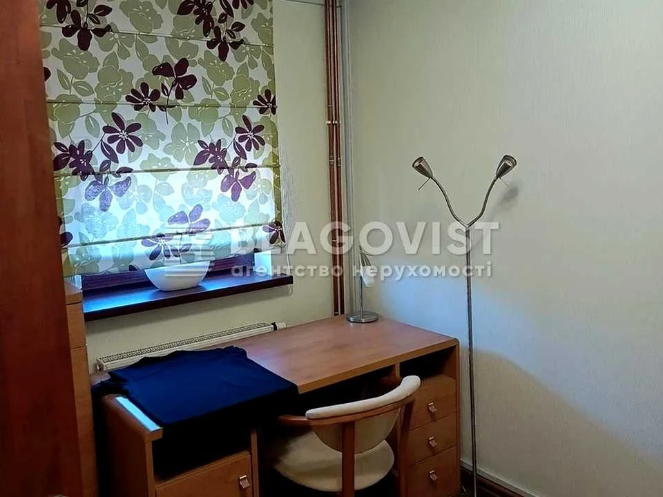 Будинок. Вишгород, садова