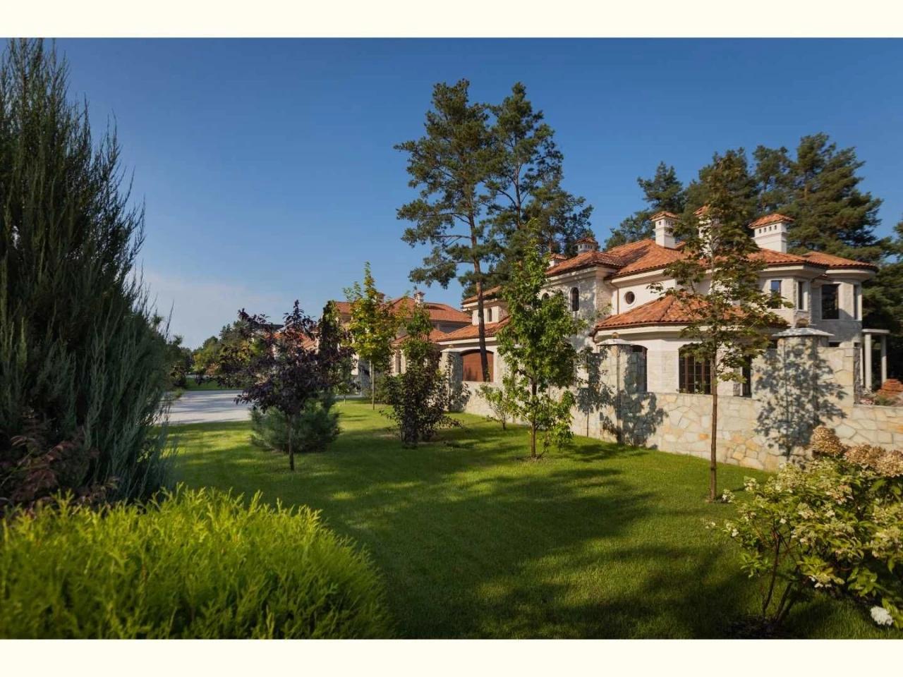 Маєток біля Води з Власним Берегом 30м! 420м² на Обвідному К