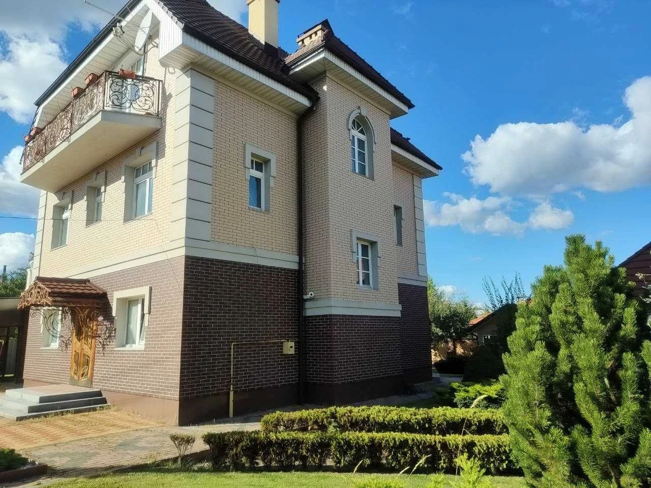 Продаж будинку 288 м² | Нові Петрівці | КМ «Козяча Спина» |